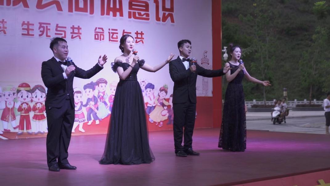 歌名最新詞,最新歌名及其歌詞的魅力，探索現(xiàn)代音樂的新篇章