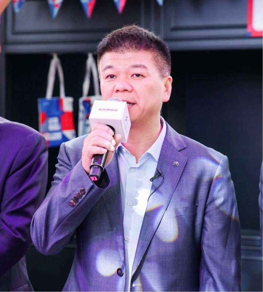 最新火爆劇,最新火爆劇，引領(lǐng)潮流的視聽盛宴